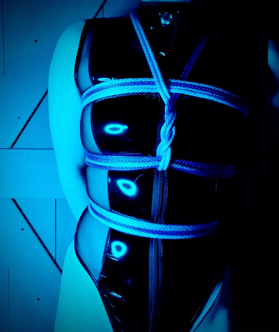 Shinju and latex