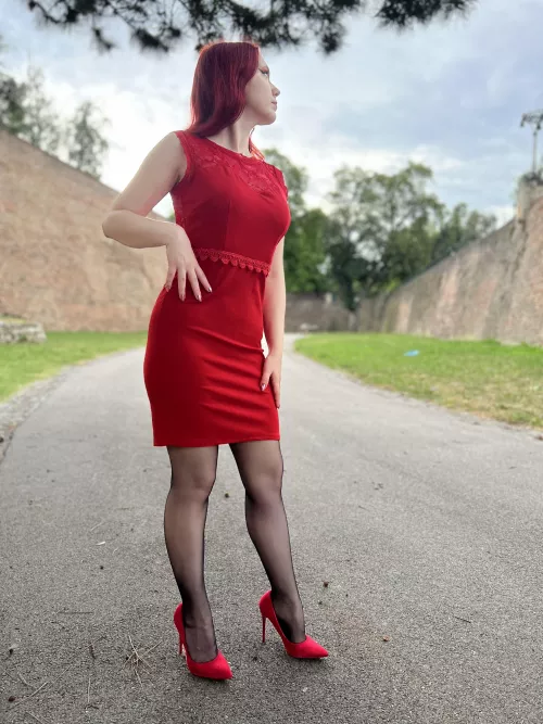 Shiny Black pantyhose 