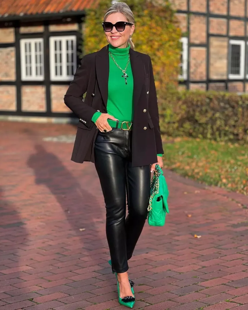 Shiny MILF