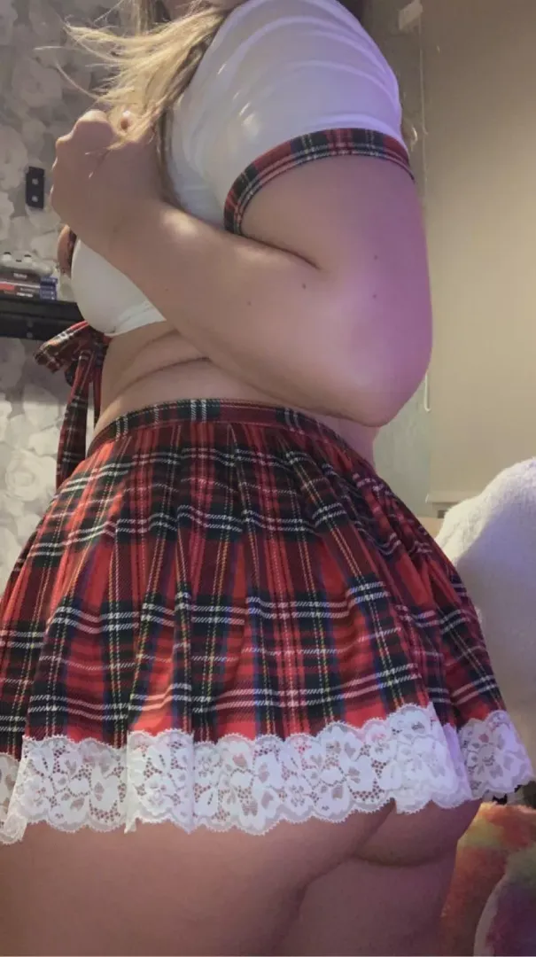 Shorter the skirt the sluttier I am