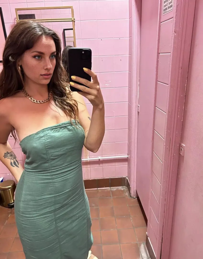 Should I buy this one for our first date