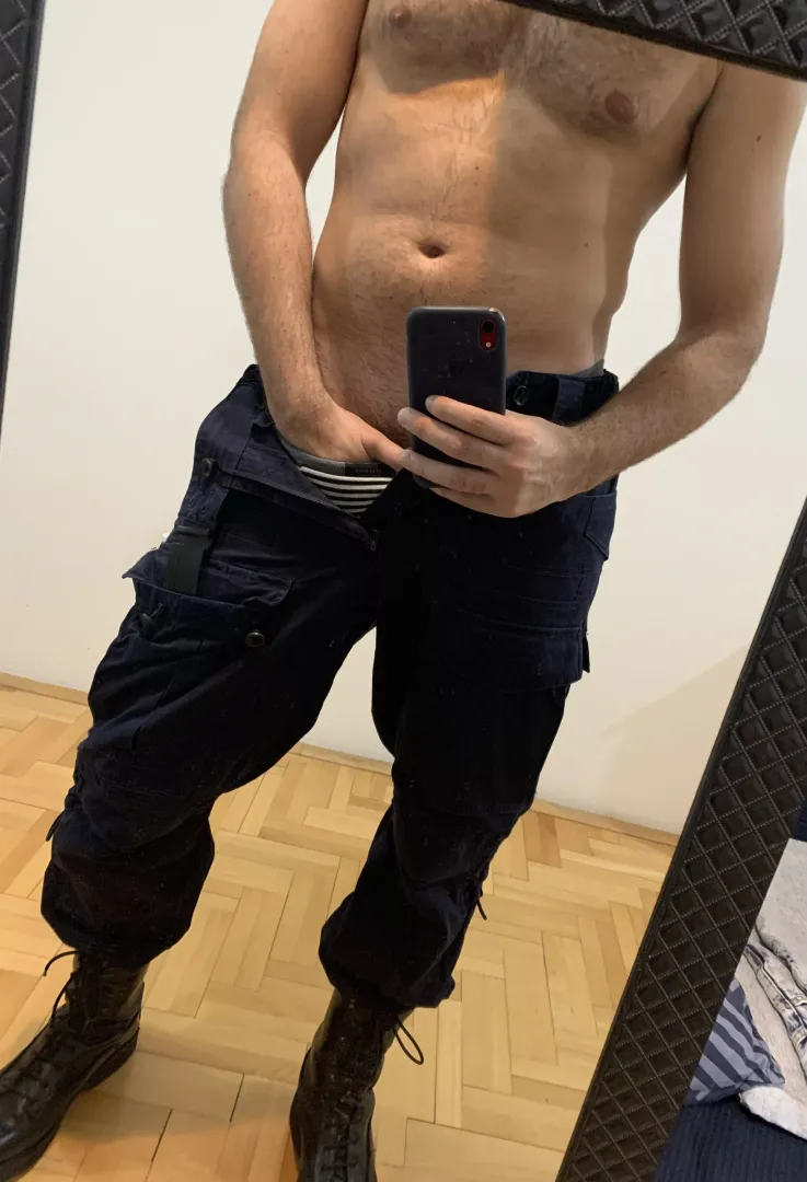 Should I go to work without a shirt? 😈