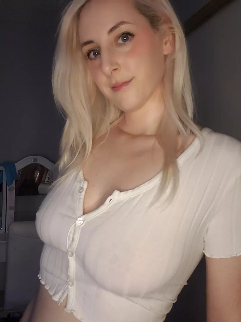 🤭 should I show up to the office like this tomorrow?