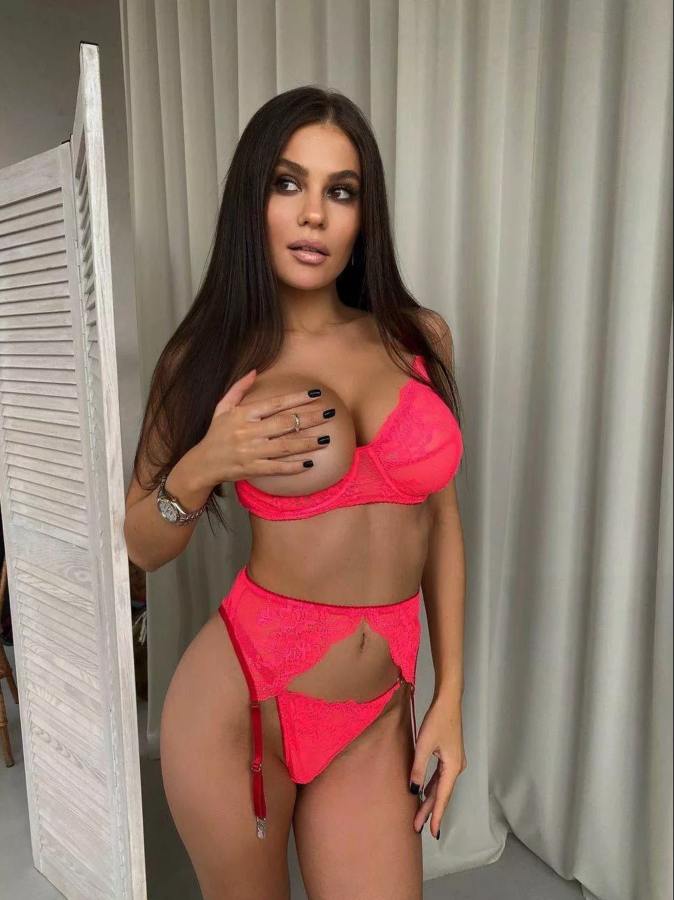 should i stop hiding my nipps ?;)