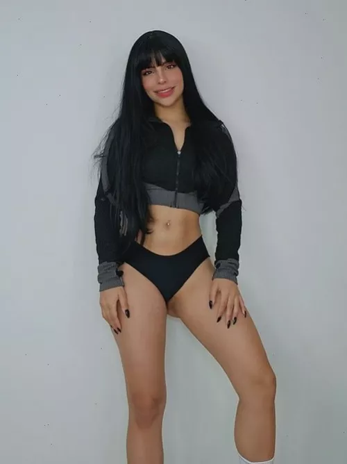 should i wear pigtails or leave my hair down for my next post?