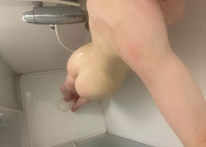 Shower selfie