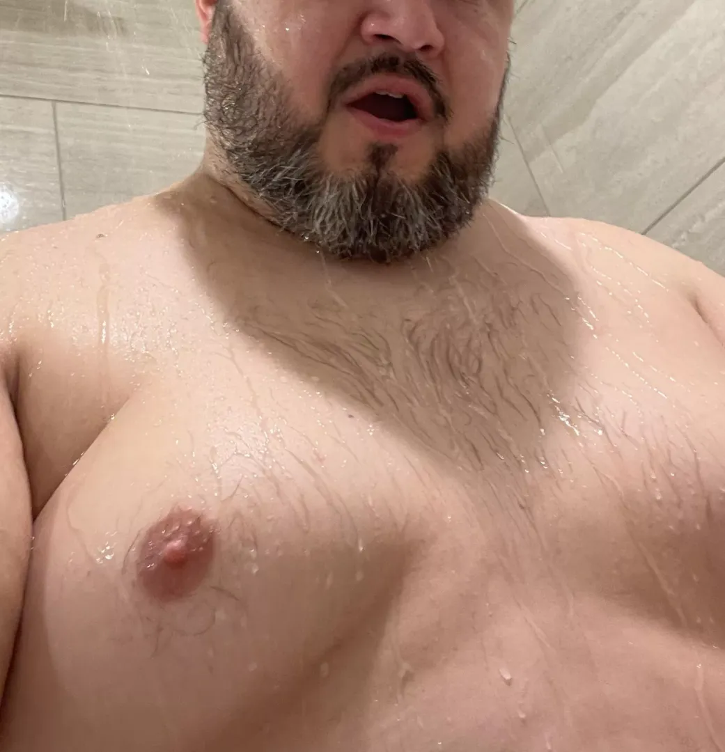 Shower time!! Care to join?