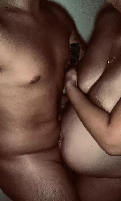 Shower time with wifey is the best ❤️