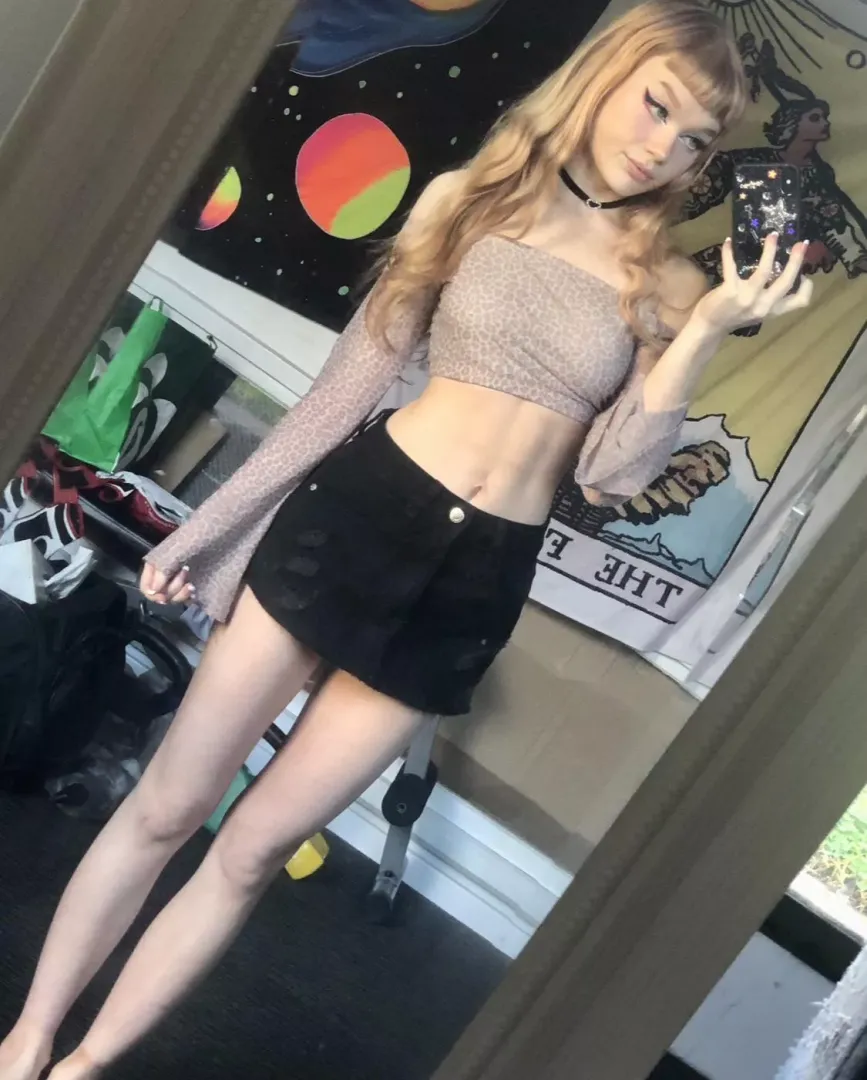 showing off my thighs