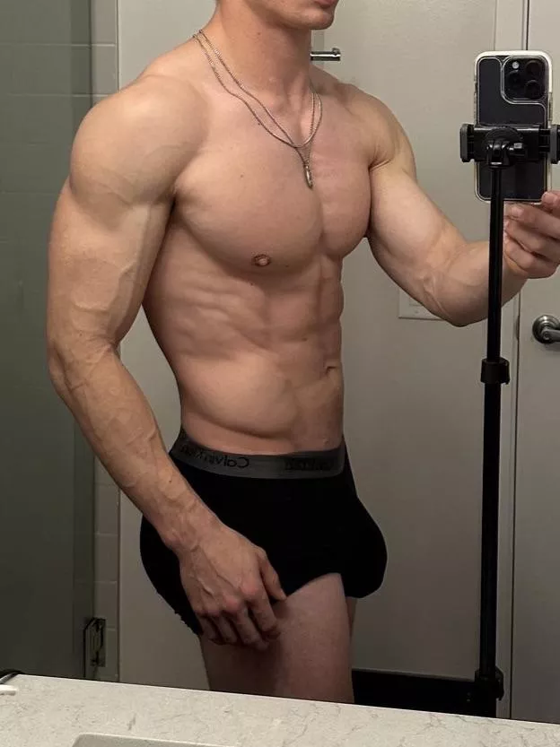 Side bulge 🫣