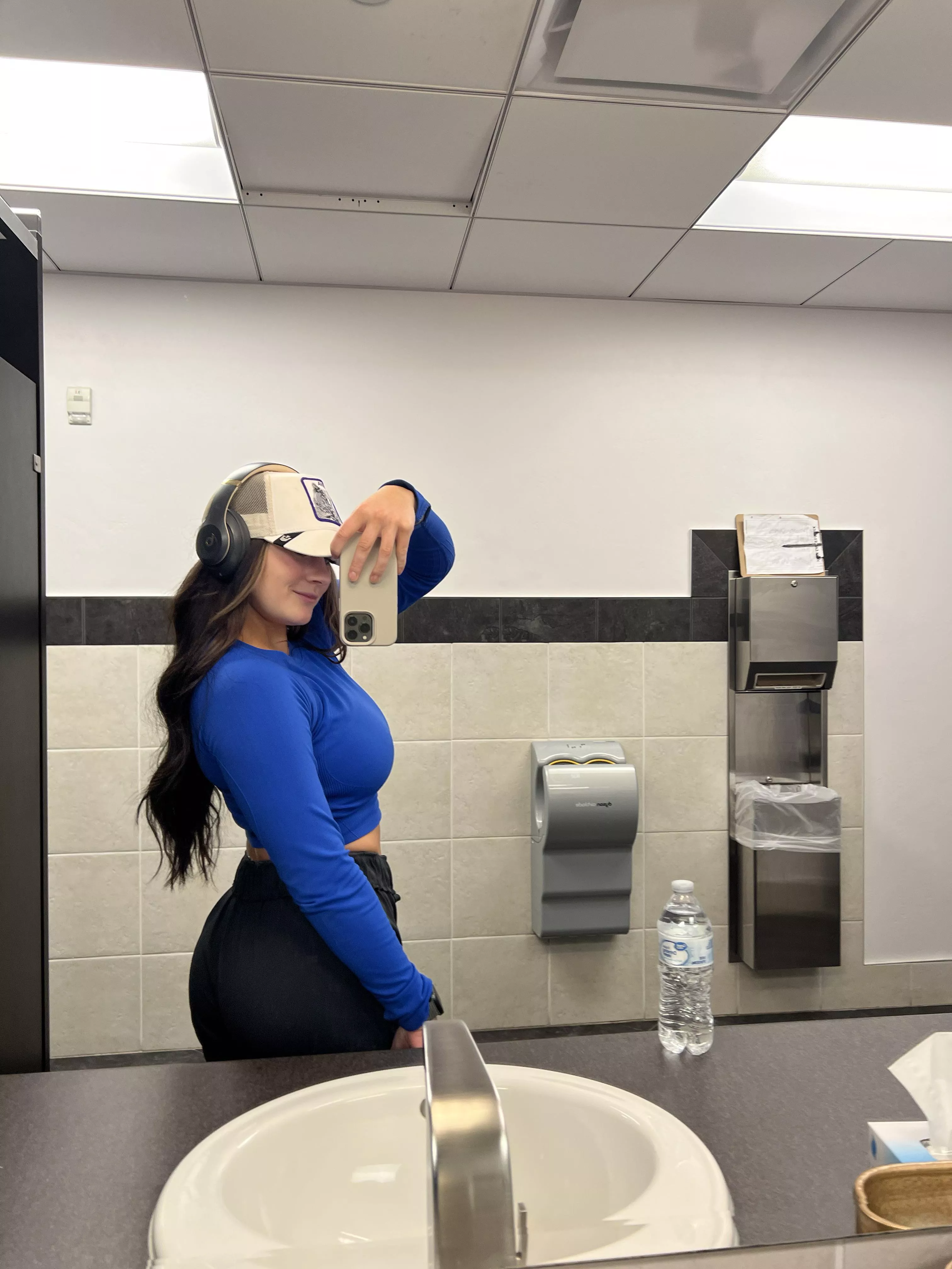 Side profile