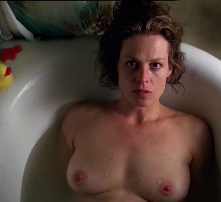 Sigourney Weaver