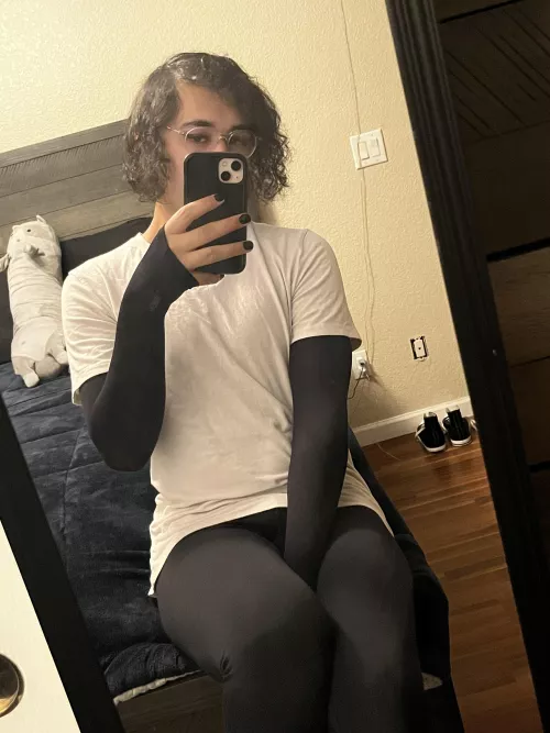 Simple outfit, felt it looked sorta cute?