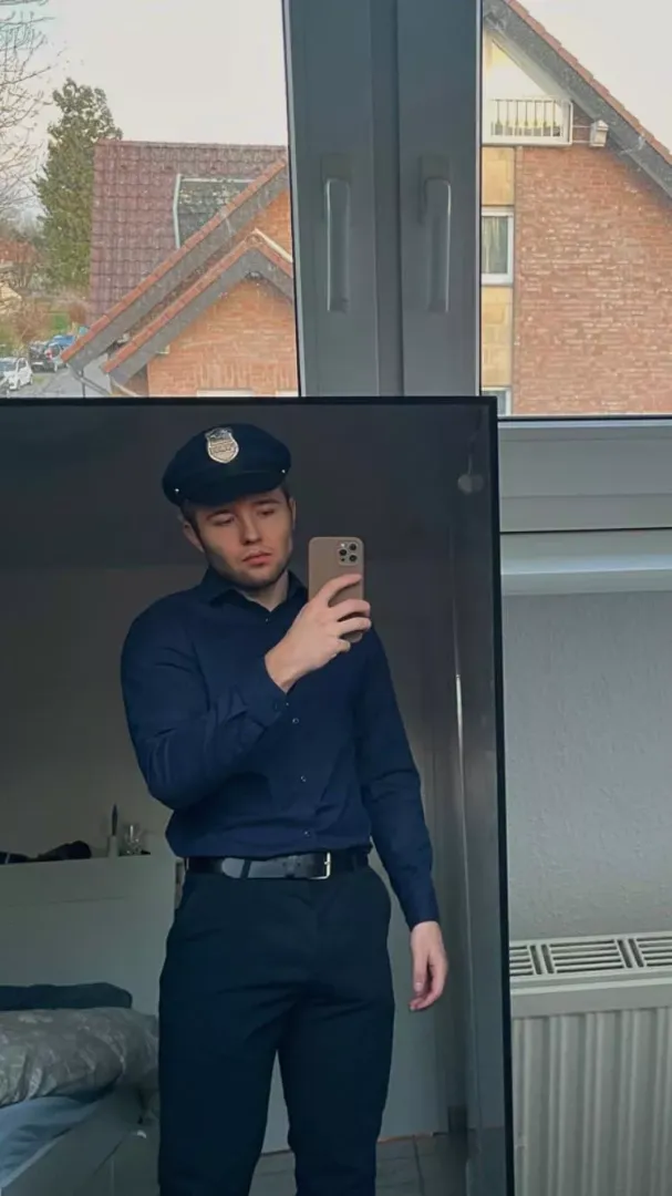 sir let me fill your holes
