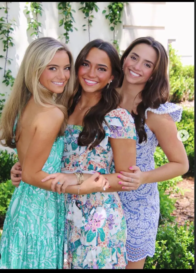 Sisters 