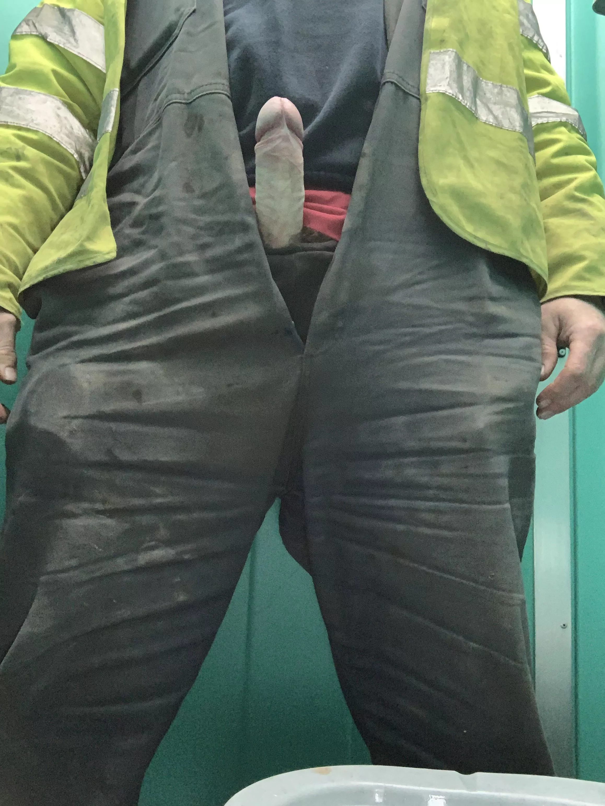 Site toilet boner