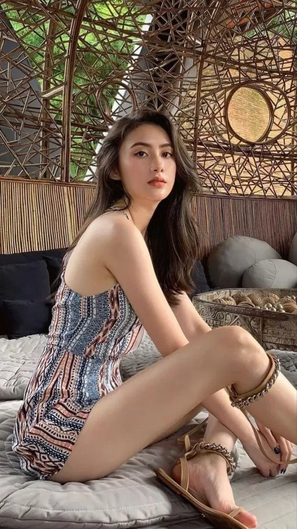 Sitting Nicely