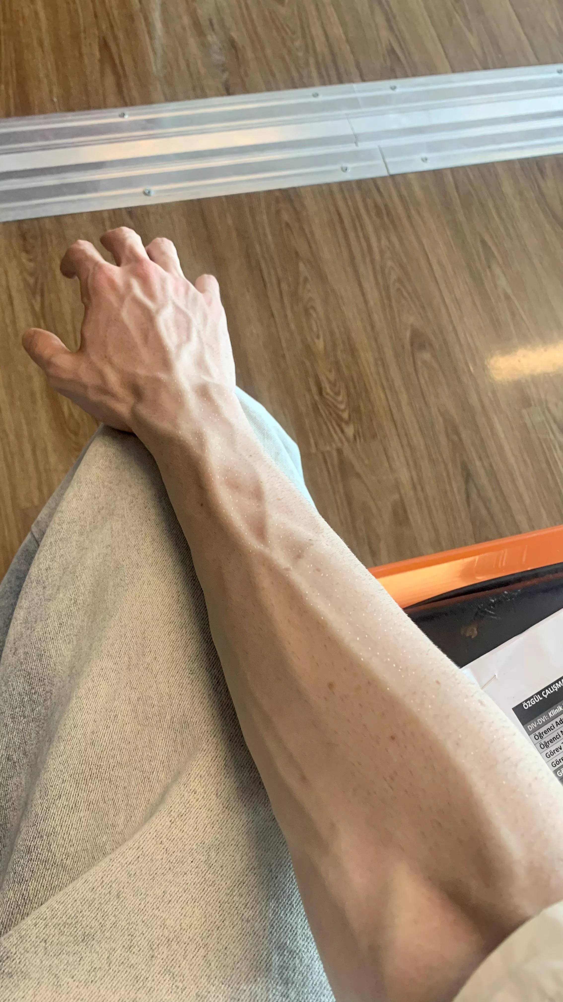 Skinny but vascular