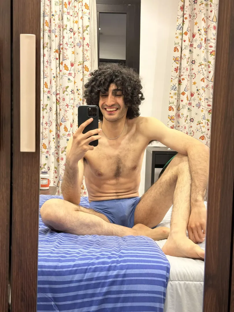 Skinny otter?