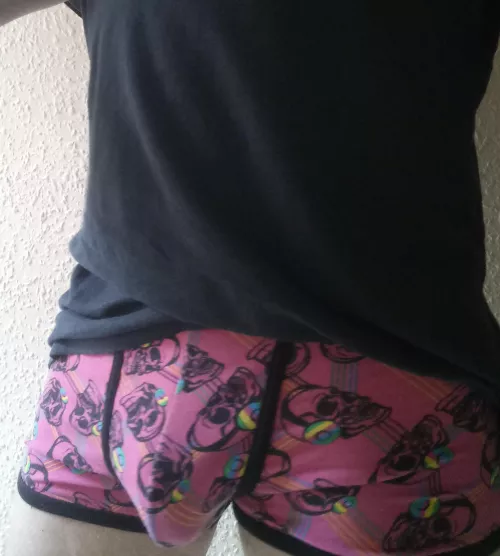 Skull pants 😏