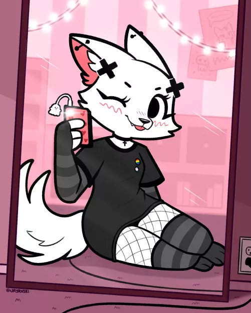 skye takes a selfie 🖤 (@jayrnski)
