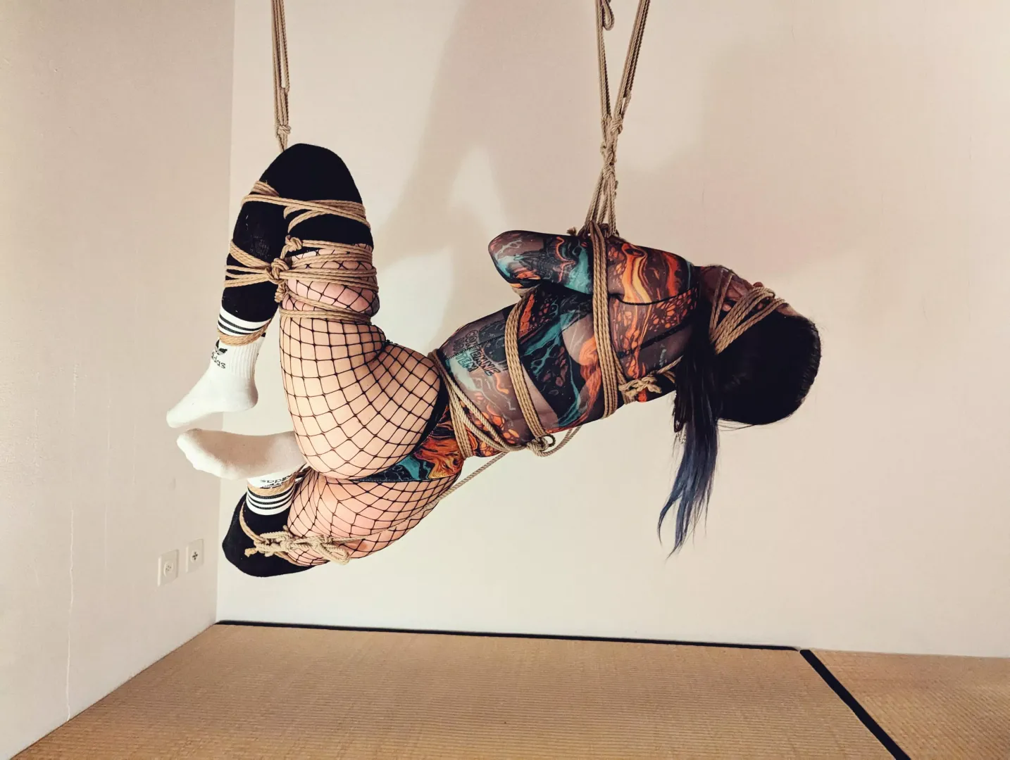 sleepy in ropespace