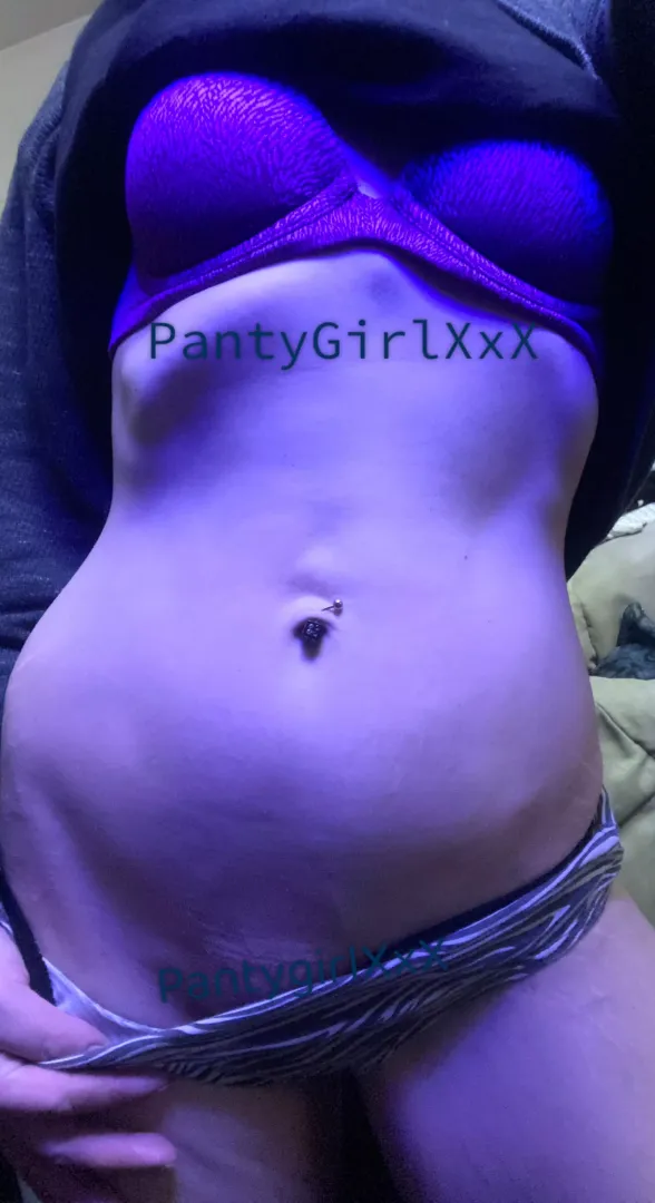 Slim fit Blonde Available now! :) Sexting, cam, dick rate, pics, vids Premade and custom, special requests! [vid] [sext] [rate] [cam] [gfe] [pic] send me a msg! (No chat)