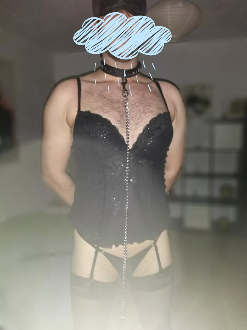 Slut waiting to be (ab)used