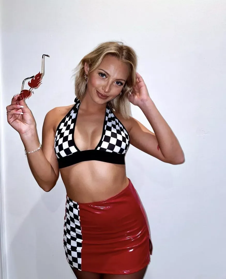 Slutty Eyes