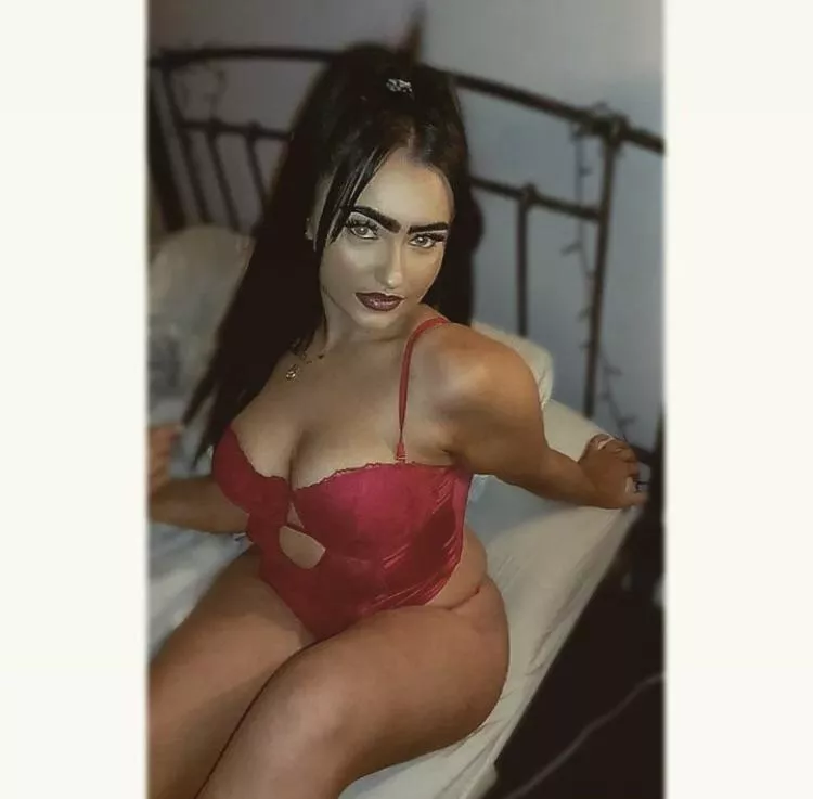 Slutty milf Jodie
