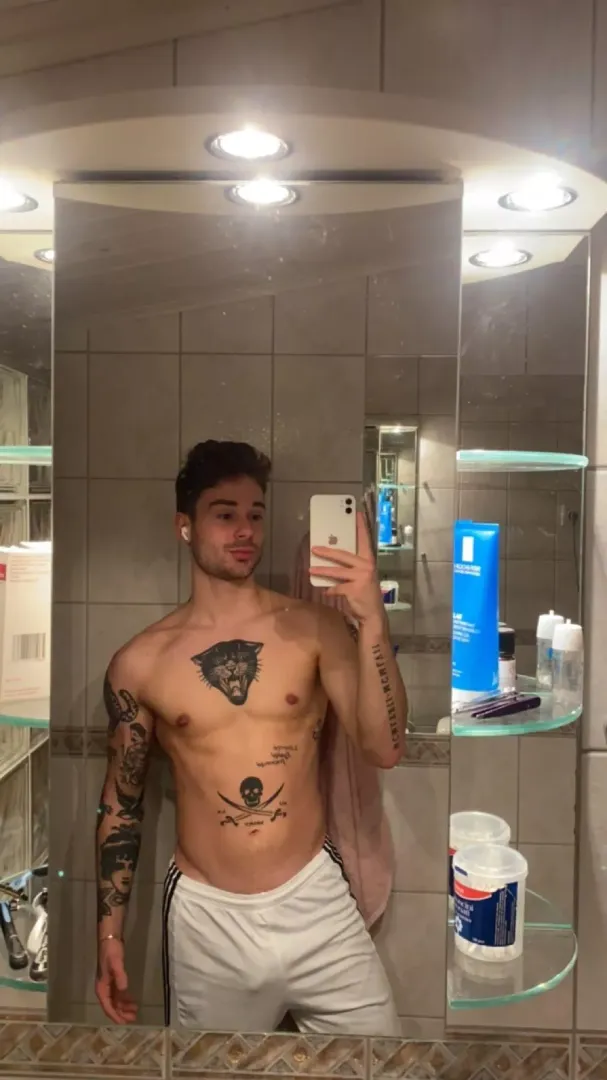 Smash or pass?