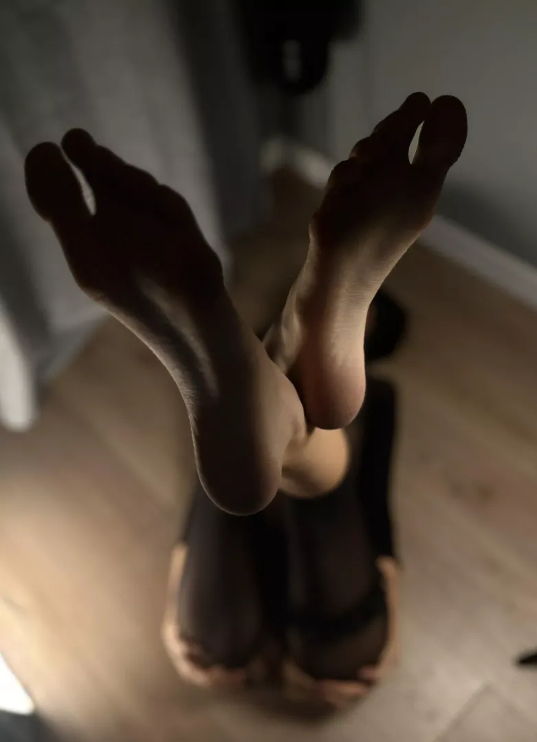 Smell these feets