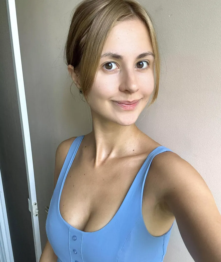 smile if you want to have sex with me