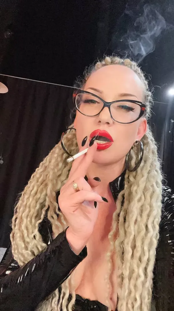 Smoke and pleasure