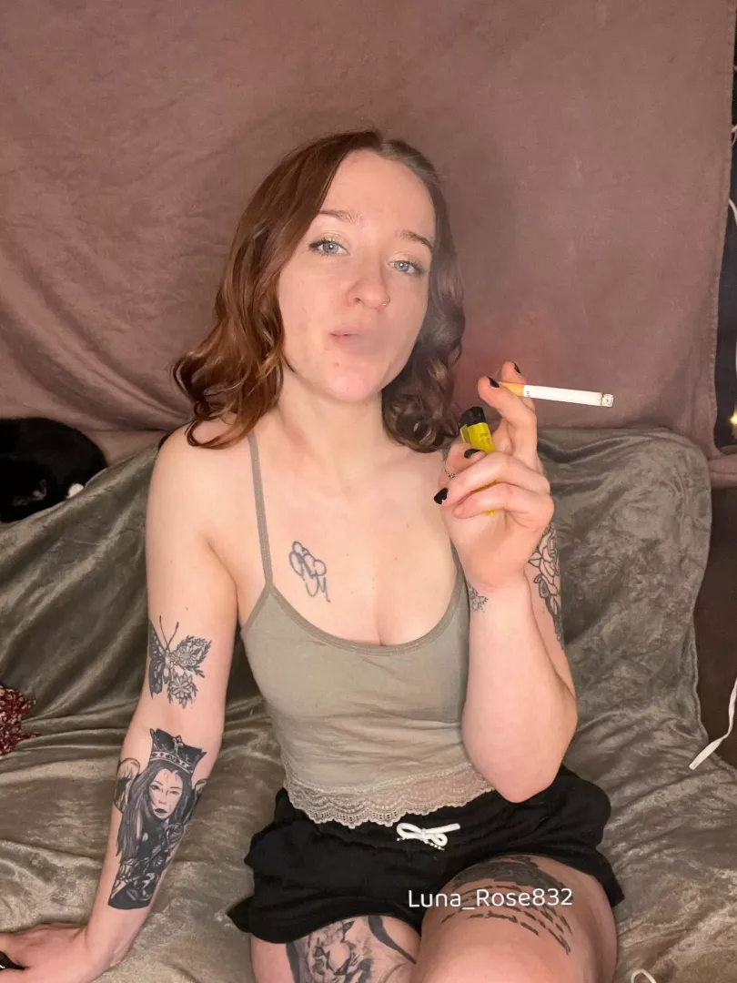 Smokeyy 😏💨