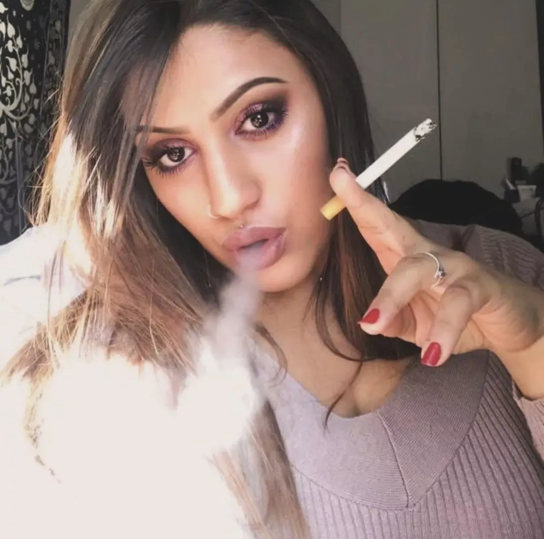 Smoky Stare