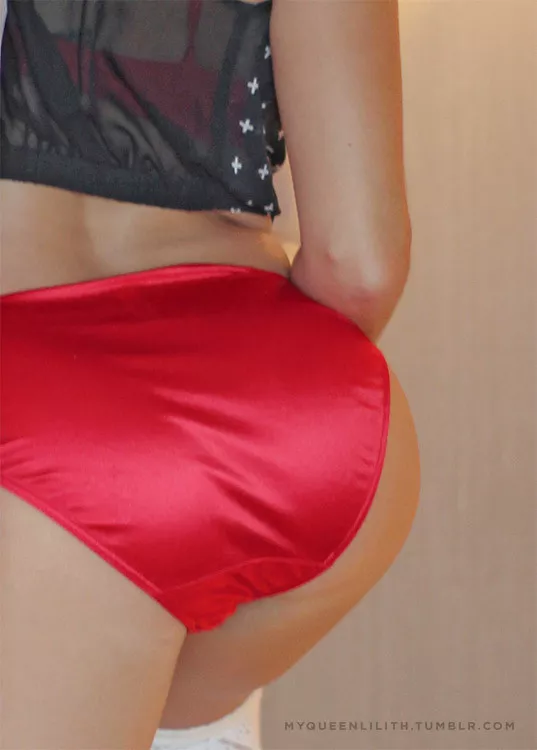 Smooth silky red