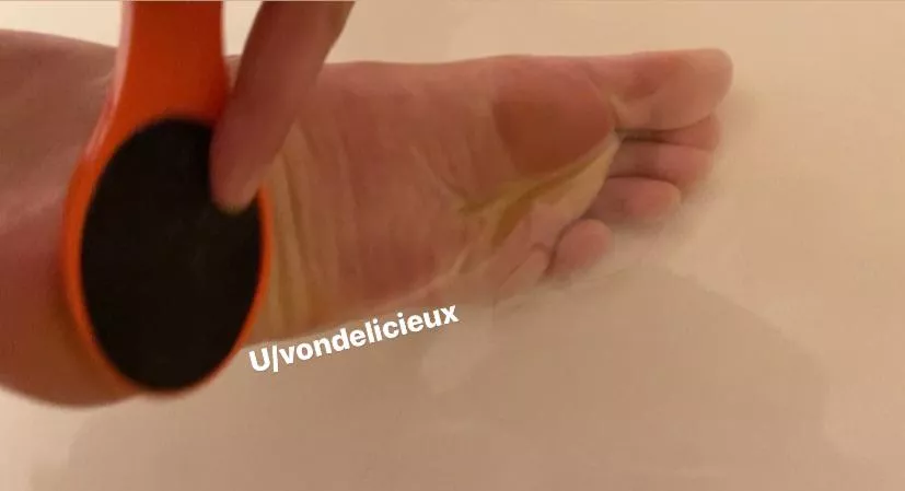 Sneak peek at my most recent cleaning video 🫶