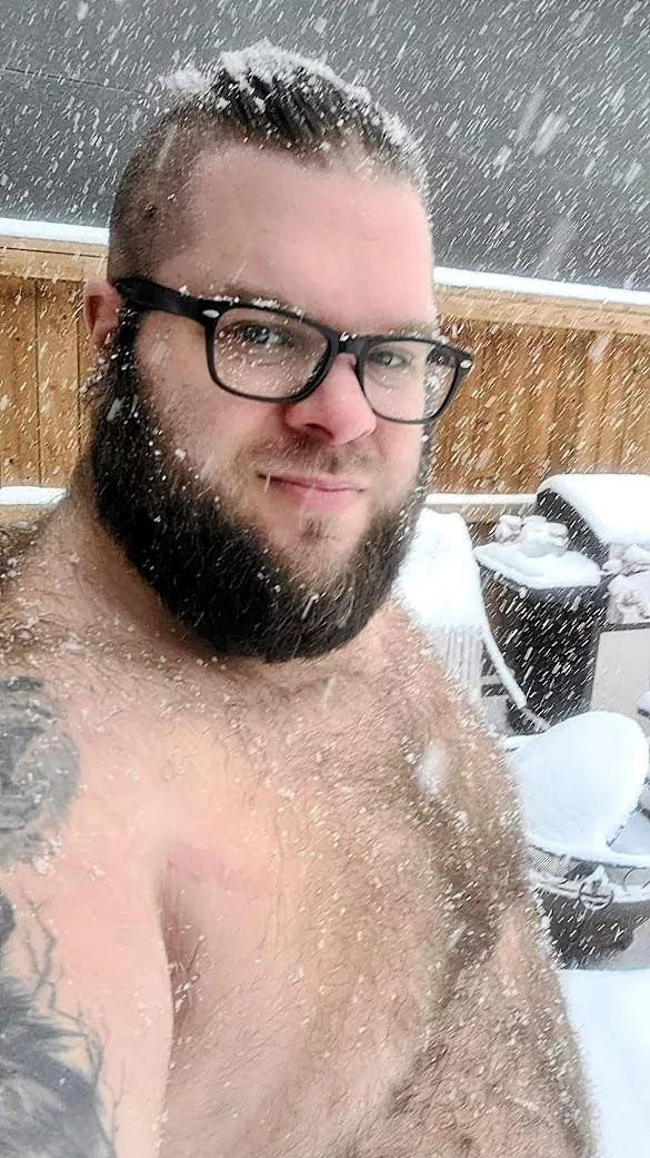 Snowy bear 🐻