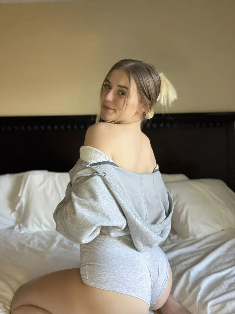 snuggle me?