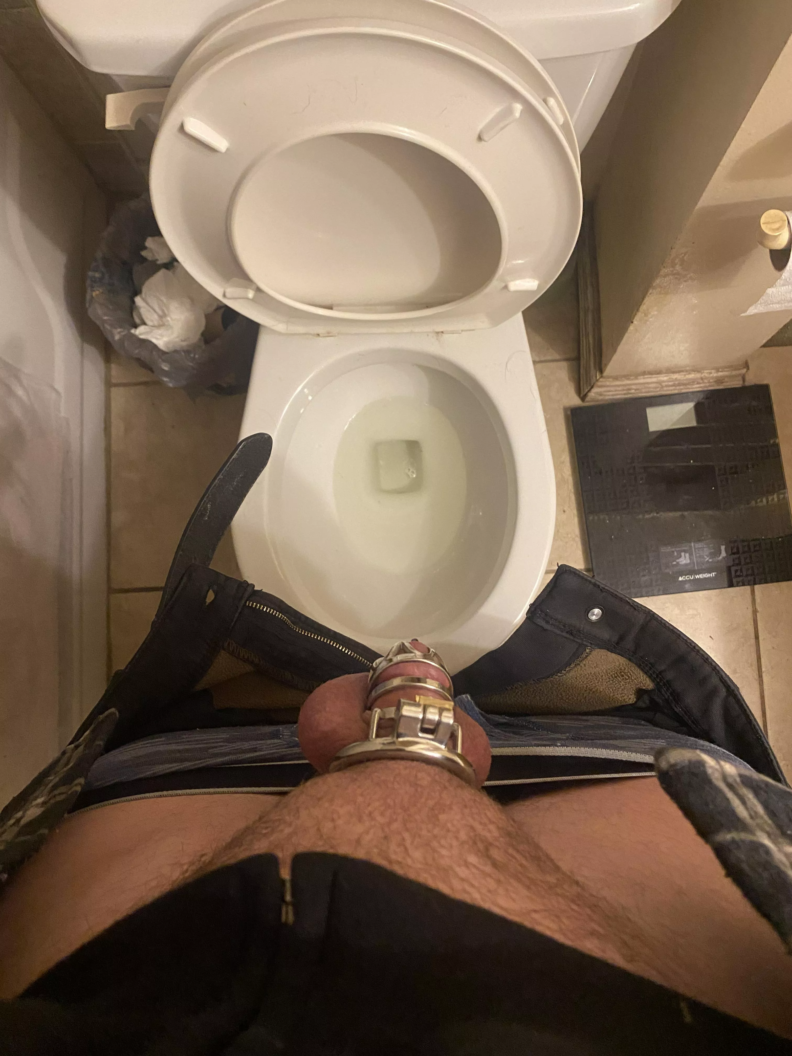 So hard to pee when your locked up for weeks without cumming