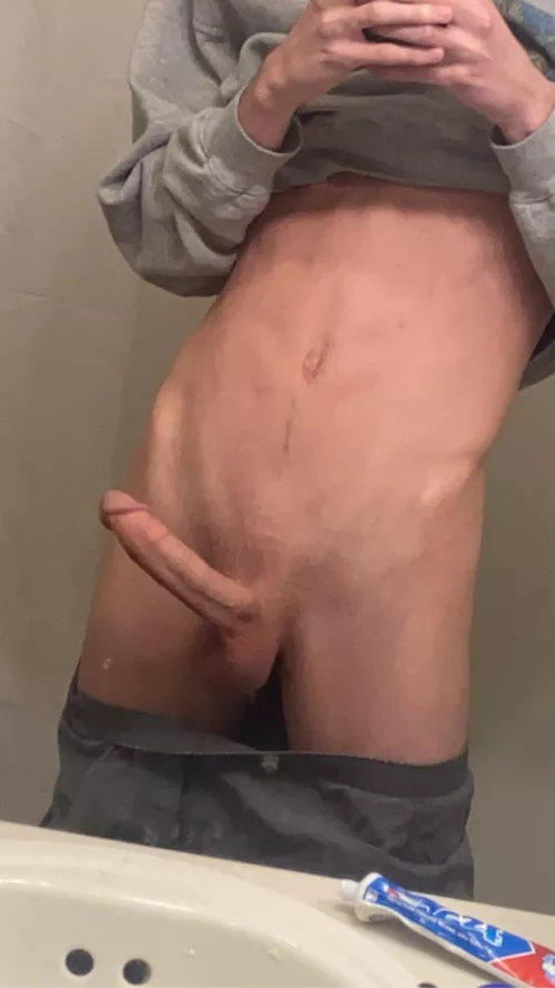 So horny rn