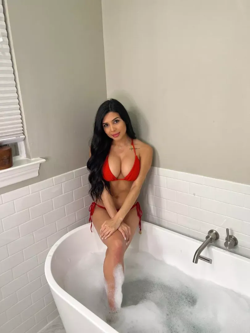 So I heard you like boobs here...