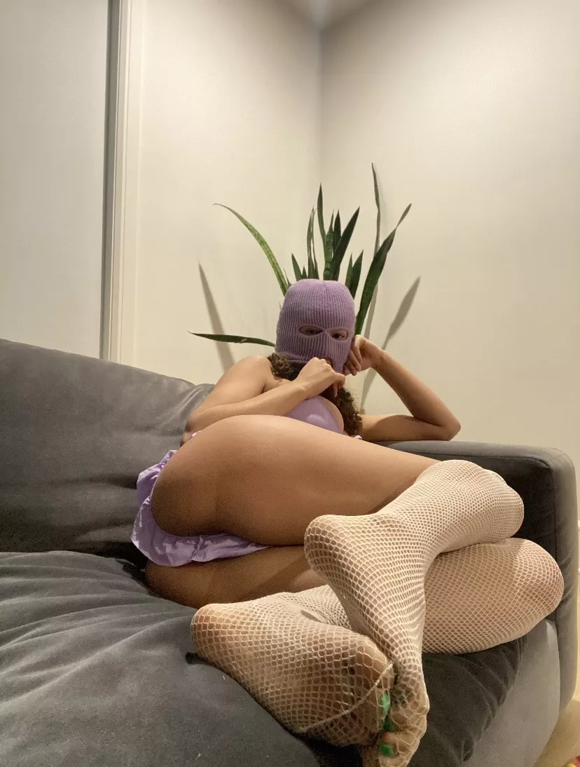 So what do you like more buthole or cheeks