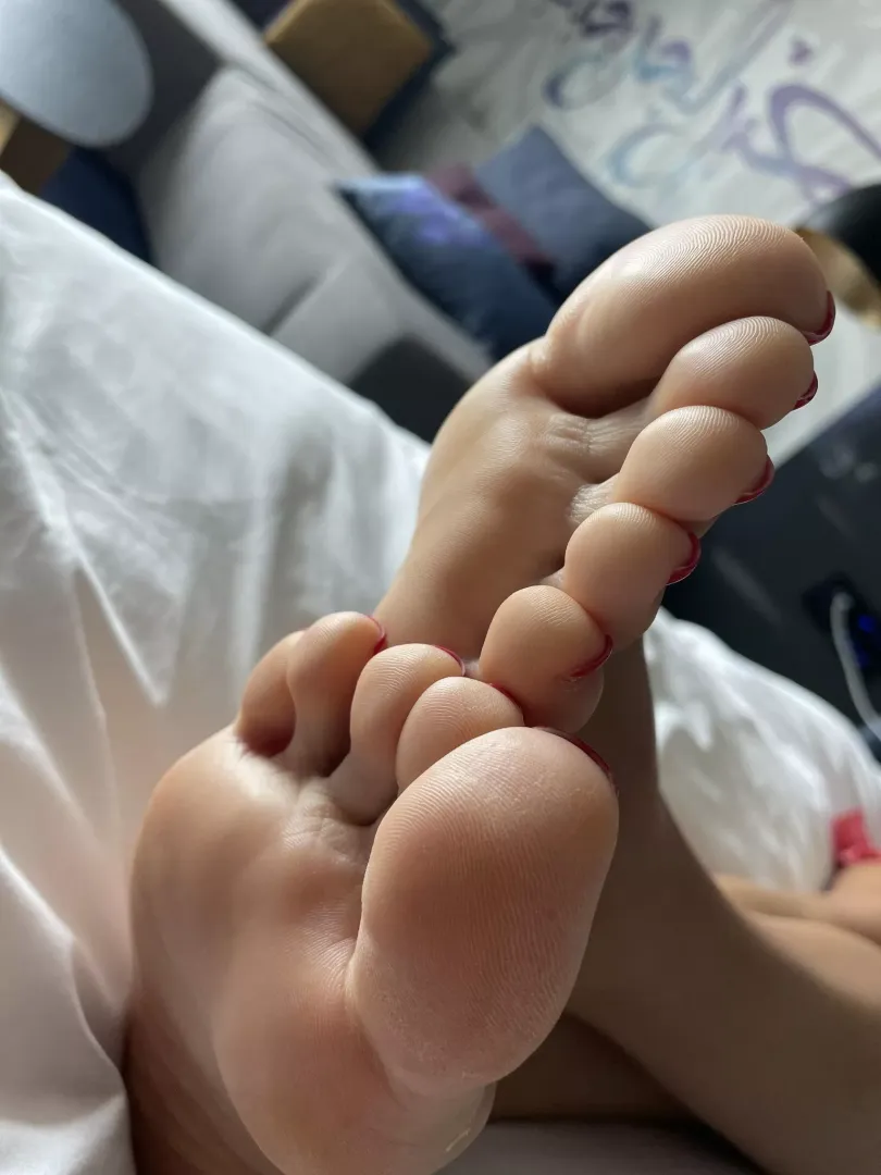 Soles or toes?