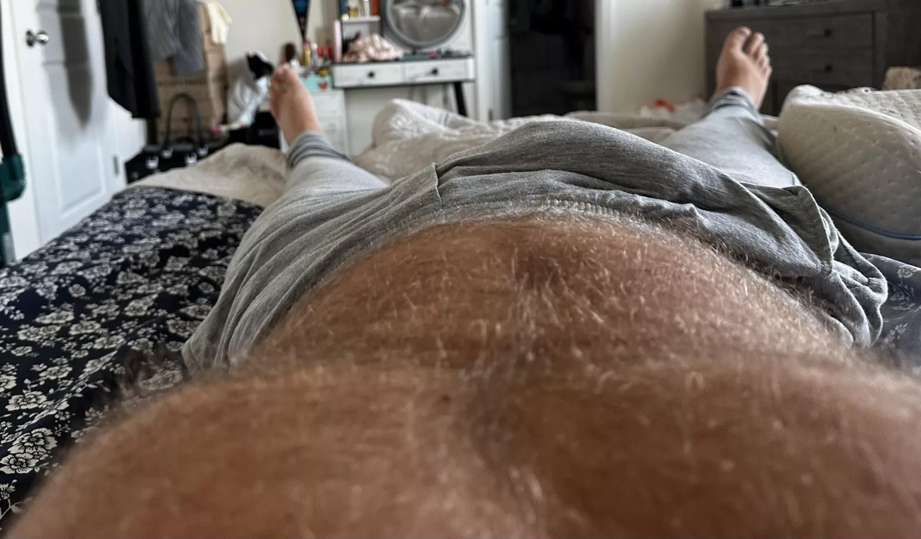 Some fur and a bulge!!