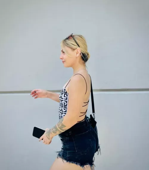 somebody who to go to the church ?