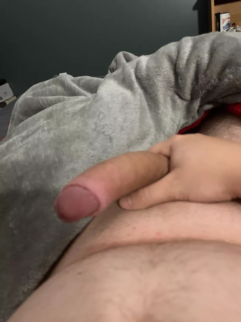 Someone cum watch me blow my load