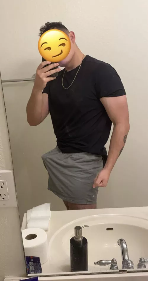 Someone help me chop down this morning wood