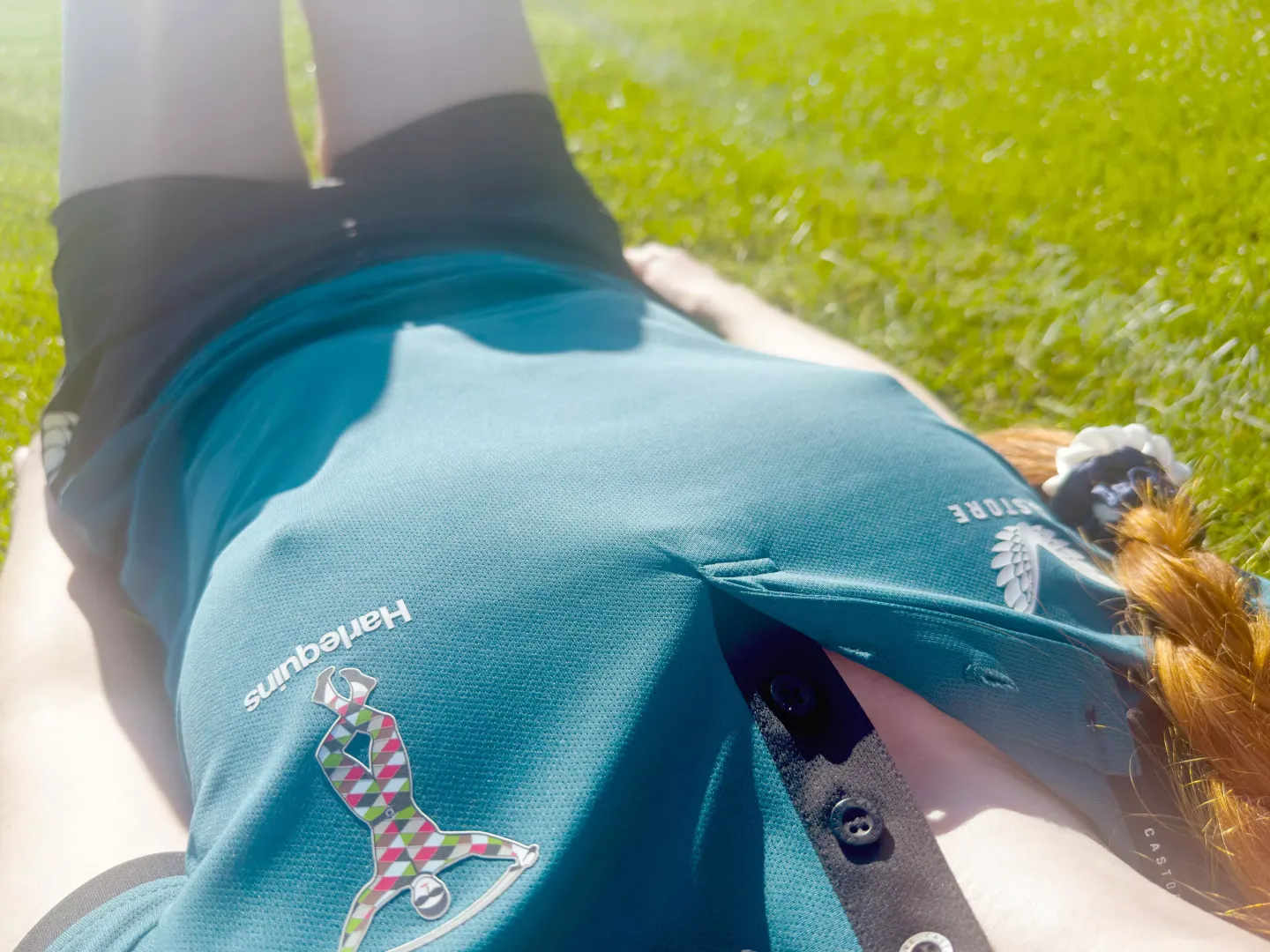 Someone requested I do some pics in harlequin cosplay. U can take the girl outta the rugby kit but u can never take the rugby kit outta the girl 🤣